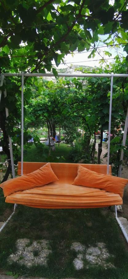 Отель Summer Garden Бэиле-Еркулане Экстерьер фото
